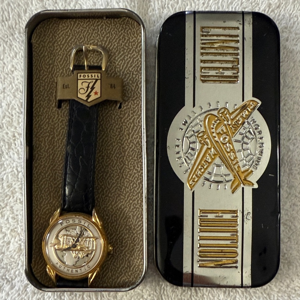 Fossil Limited Edition Gold Plane Women's Watch with Decorative Tin